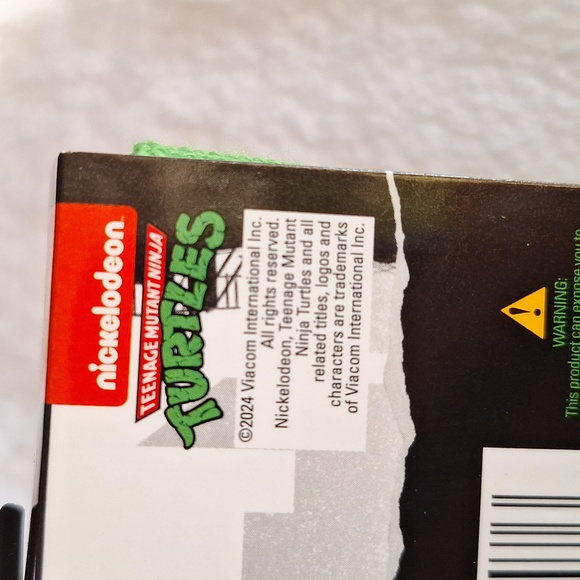 Teenage Mutant Ninja Turtles men's socks, fits shoe size 6-12 Nickelodeon - Picture 6 of 7